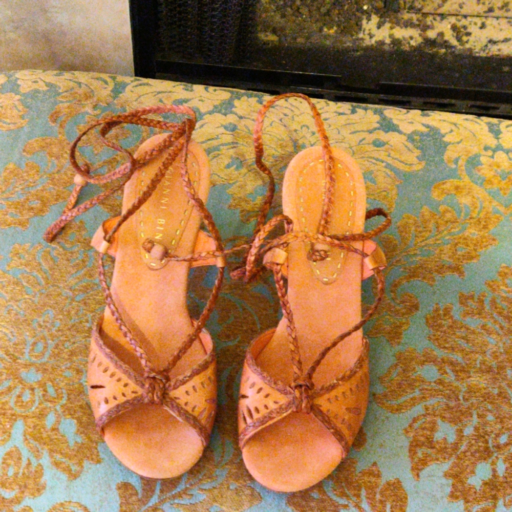 Gianni Bini Leather Sandals Size 10